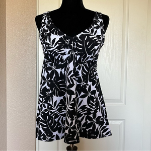 NWOT Kim Gravel Swimsuits for All Black and White Floral‎ Tankini Size 14